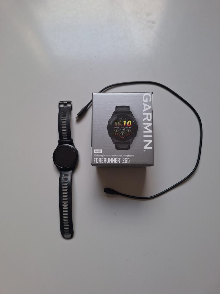 Garmin Forerunner 265, Étanche, Garmin, Utilisé, Noir