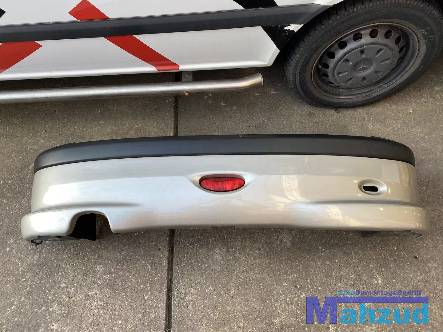 PEUGOET 206 GRIJS ETSC Achterbumper bumper achter hatchback, Autos : Pièces & Accessoires, Taurusavenue 1
2132 LS  Hoofddorp, NL