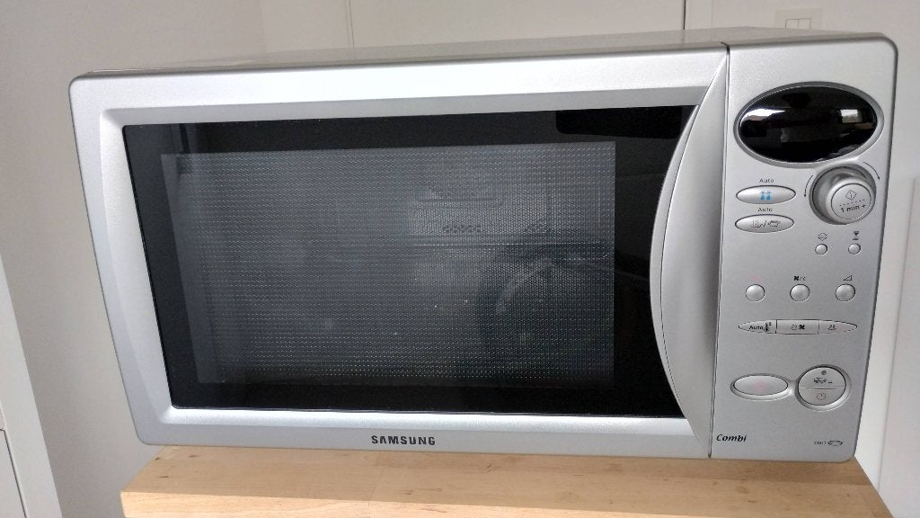 microgolfoven combi Samsung, Elektronische apparatuur, Microgolfovens, Ophalen, Gebruikt, Draaiplateau, Combi-microgolfoven