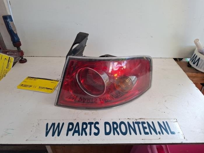 Feu arrière droit d'un Seat Ibiza, -, 3 mois de garantie, Utilisé, -
