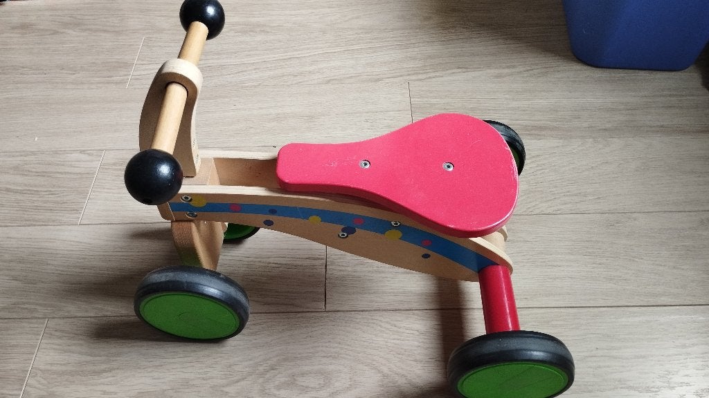 Peuter fietsje, Ophalen, Zo goed als nieuw, Verstelbare zitting
