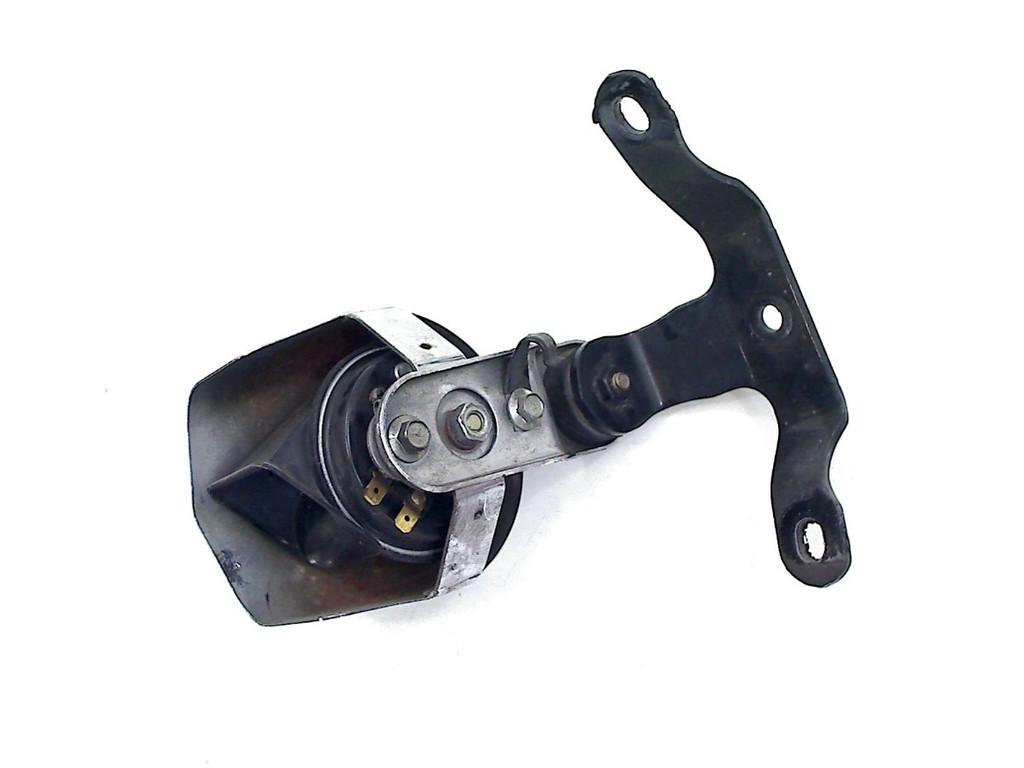 CLAXON Harley Davidson Road King (01-1970/-), Dhr. S. di Majo, Gebruikt, Info@cama-motorparts.nl, P.J. Troelstraweg 8 8
3144 CX  MAASSLUIS, NL