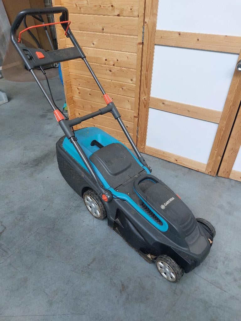 Electrische grasmaaier, Tuin en Terras, Grasmaaiers, Cirkelmaaier, Gebruikt, Elektrische grasmaaier, Opvangbak