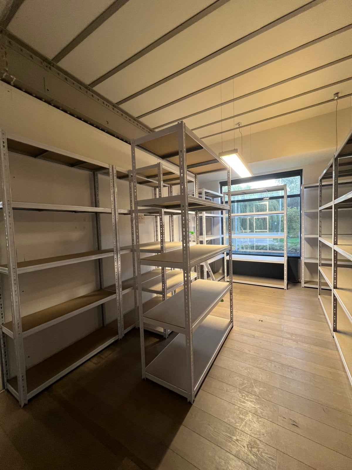 Lot etagere, Enlèvement