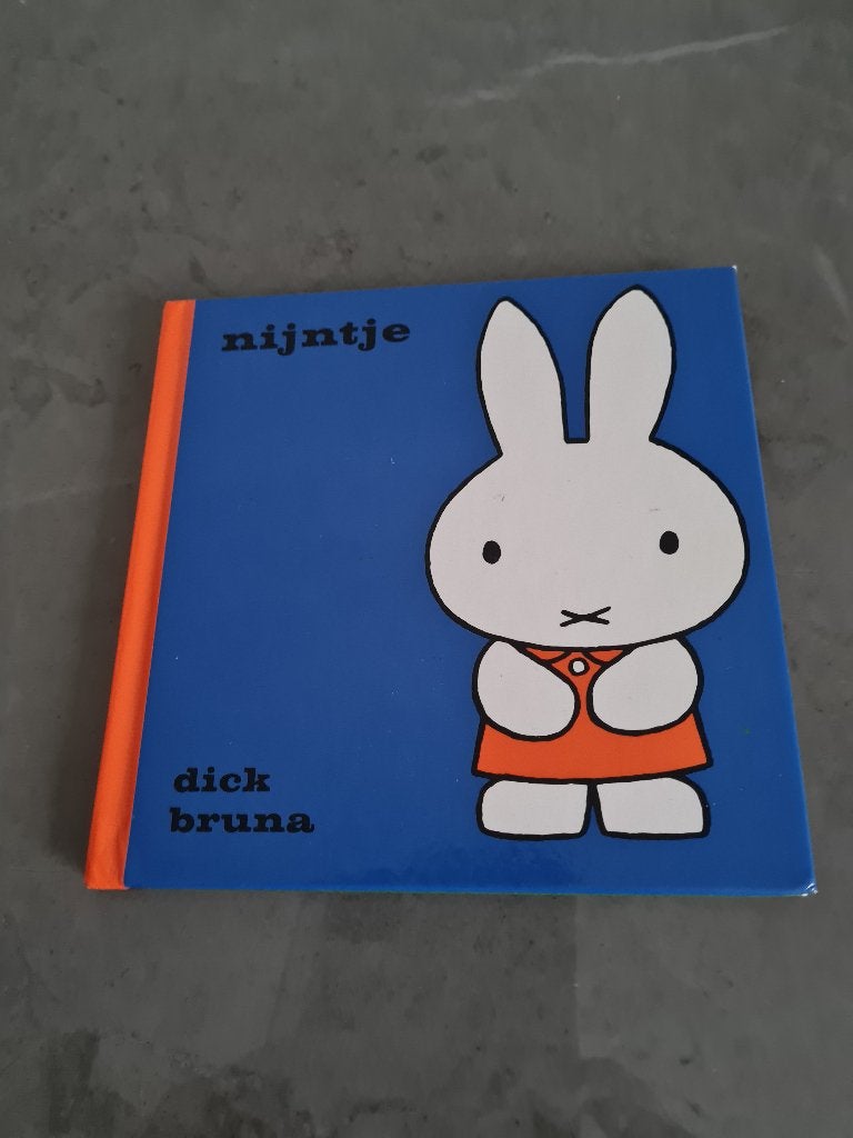 boek - Nijntje - Dick Bruna, Enlèvement ou Envoi