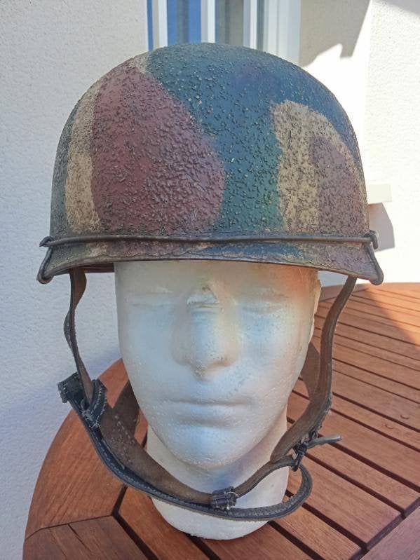 Casque parachutiste allemand WW2 - German helmet WW2, Collections, Objets militaires | Seconde Guerre mondiale, Enlèvement ou Envoi