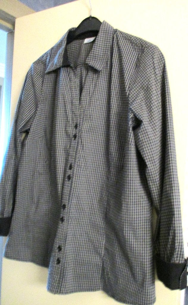Chemise à carreaux clairs noir/gris M&S taille 50, Neuf, Enlèvement ou Envoi, Chemisier ou Tunique, M&S