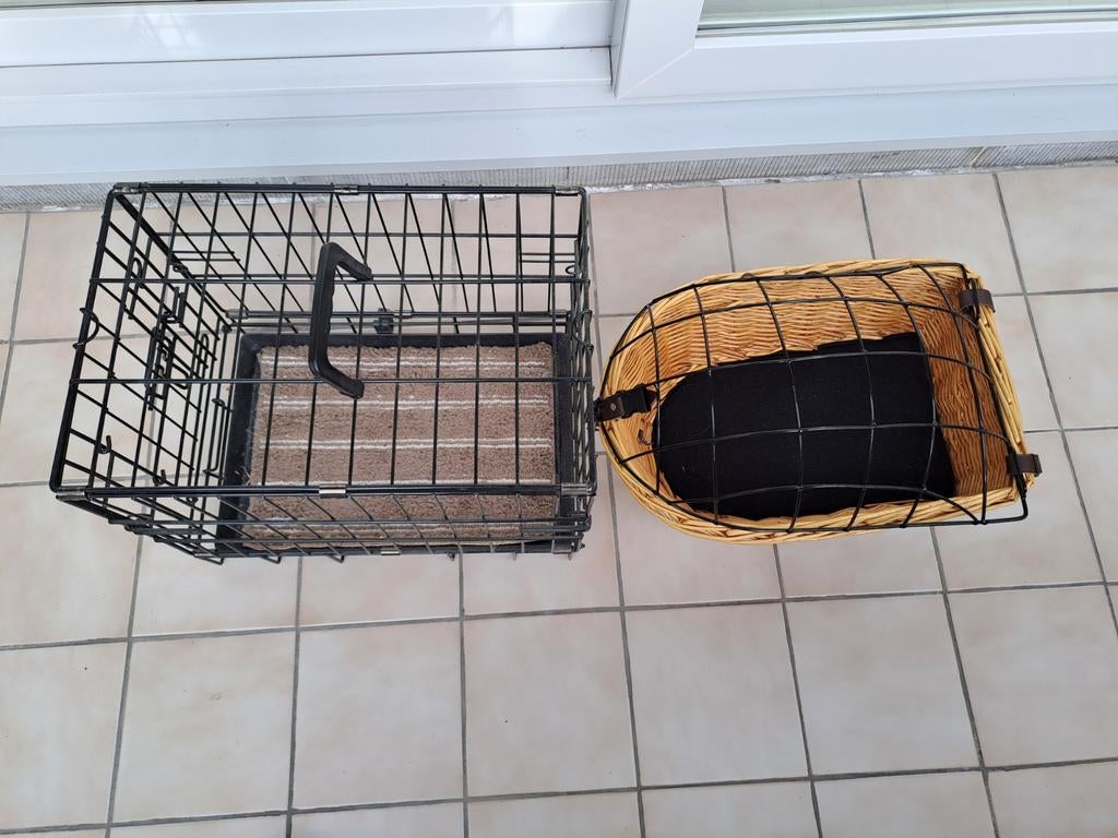 Honden benche en fietsmand, Dieren en Toebehoren, Hondenhokken, Ophalen
