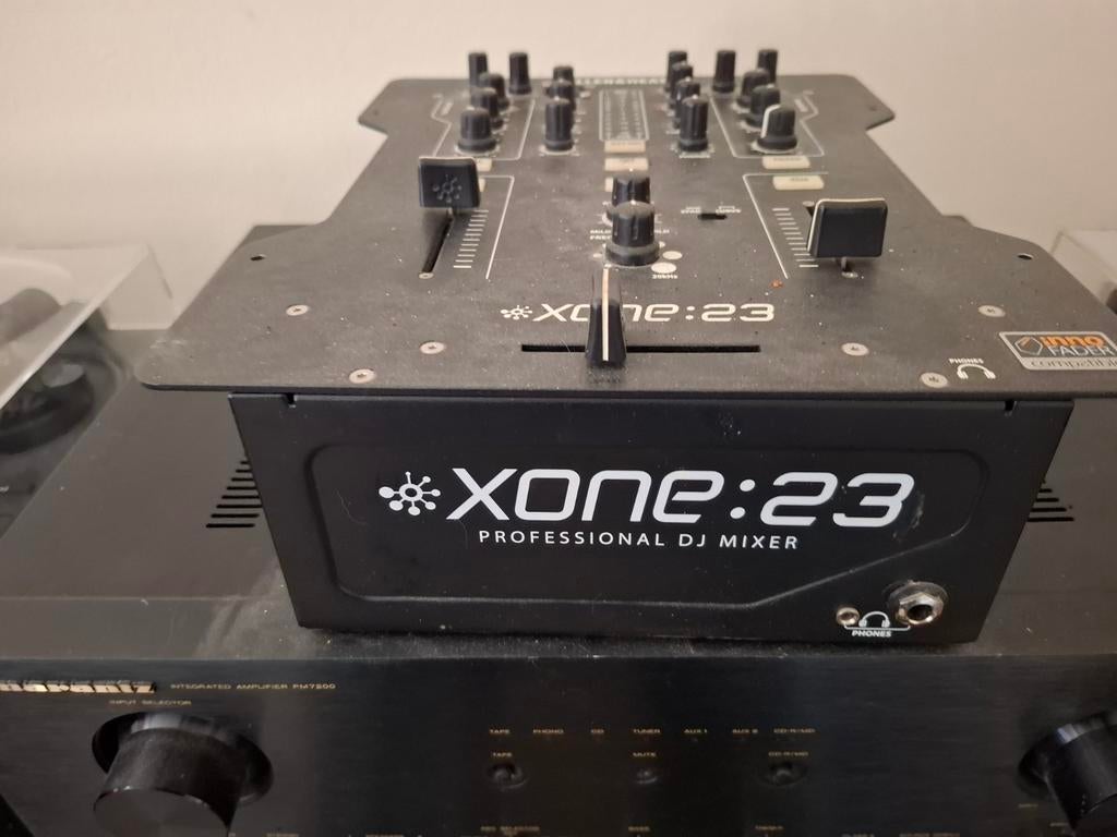 Platines Technics Sl-1210 Mk7 x2 + Table mix A& H Xone. 23!, Muziek en Instrumenten, Dj-sets en Draaitafels, Technics
