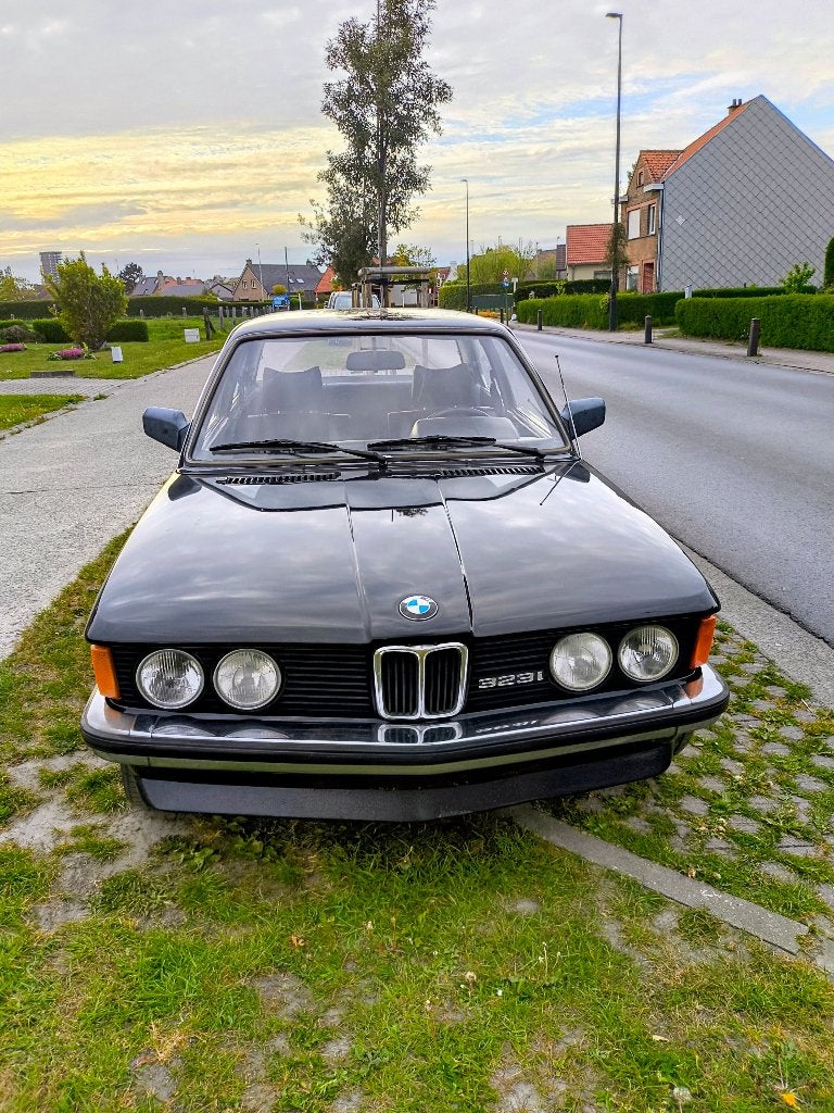 Bmw e21 323i, Auto's, Achterwielaandrijving, Zwart, Leder, 105 kW