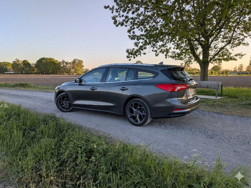 Focus 1.0 EcoBoost, Autos, Ford, Argent ou Gris, Achat, Euro 6, Boîte manuelle