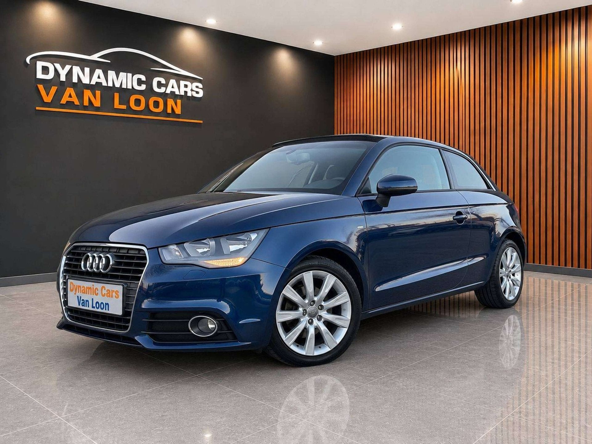 Audi A1 1.6 Tdi 136Pk Automatic Airco Sport Leer Zetels Bt U, 100 kW, https://public.car-pass.be/vhr/d6e01bfc-1e0d-45a3-b86e-353c82ccae16