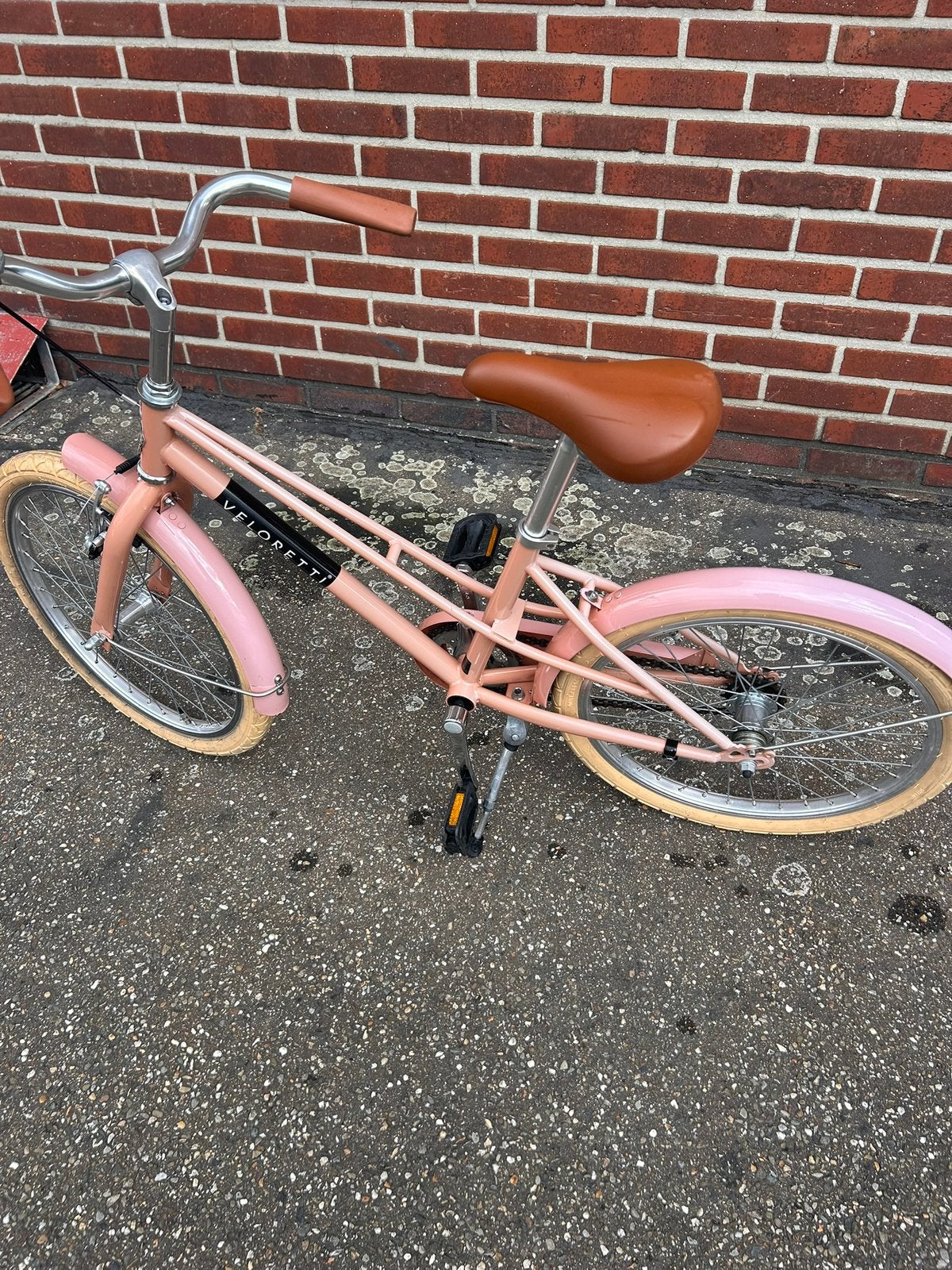 Veloretti junior 20 ‘’ kleur blazing salmon, Frein à rétropédalage, Utilisé, Frein à main, 20 pouces