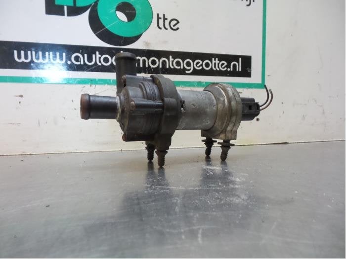 Pompe à eau supplémentaire d'un Seat Ibiza (Ibiza 02-), -, 3 mois de garantie, Utilisé, -