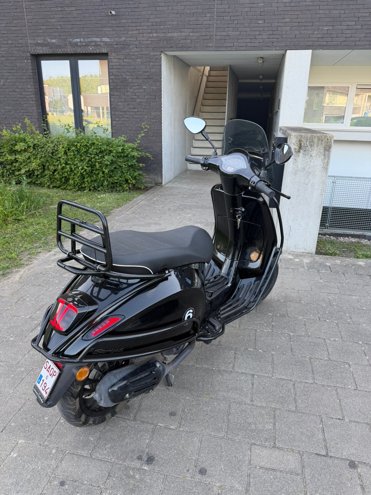 Vespa sprint iget 2023 |malossi, Fietsen en Brommers, Scooters | Vespa, Ophalen, Zo goed als nieuw