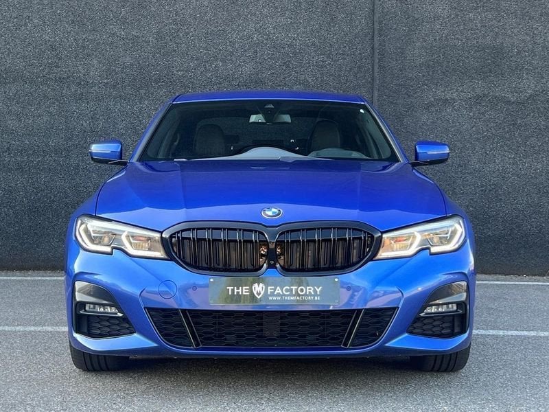 BMW Série 3, Autos, Achat, https://public.car-pass.be/vhr/f08ff83e-f201-435c-b888-e5eec11c7aca, Entreprise, Détection des panneaux routiers