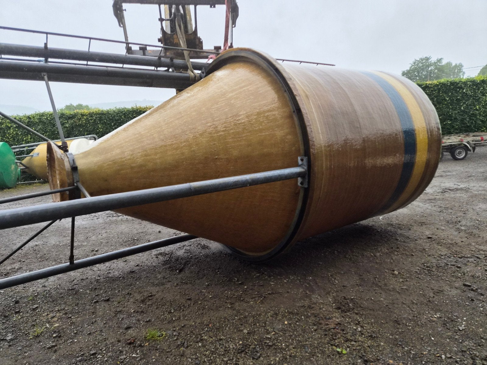 SILO POLYESTER: 7 TONNES., Enlèvement ou Envoi