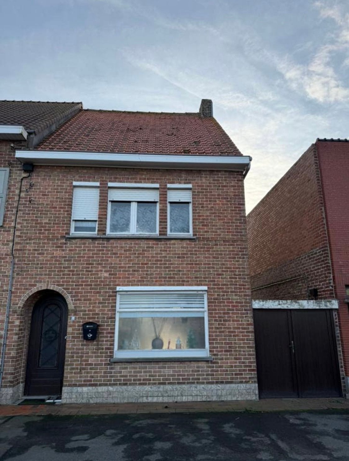 Te renoveren woning (3 slpk, ruime zolder) Oudenburg, Immo, Verkoop zonder makelaar, 3 kamers, Provincie West-Vlaanderen, 200 tot 500 m²