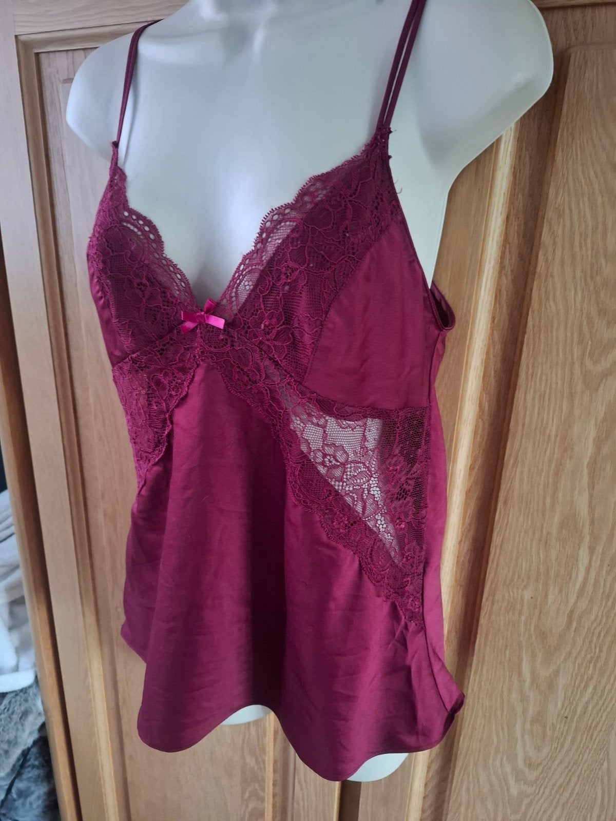 Top satin dentelle Hunkemöller XS bordeaux, HUNKEMOLLER, Enlèvement ou Envoi