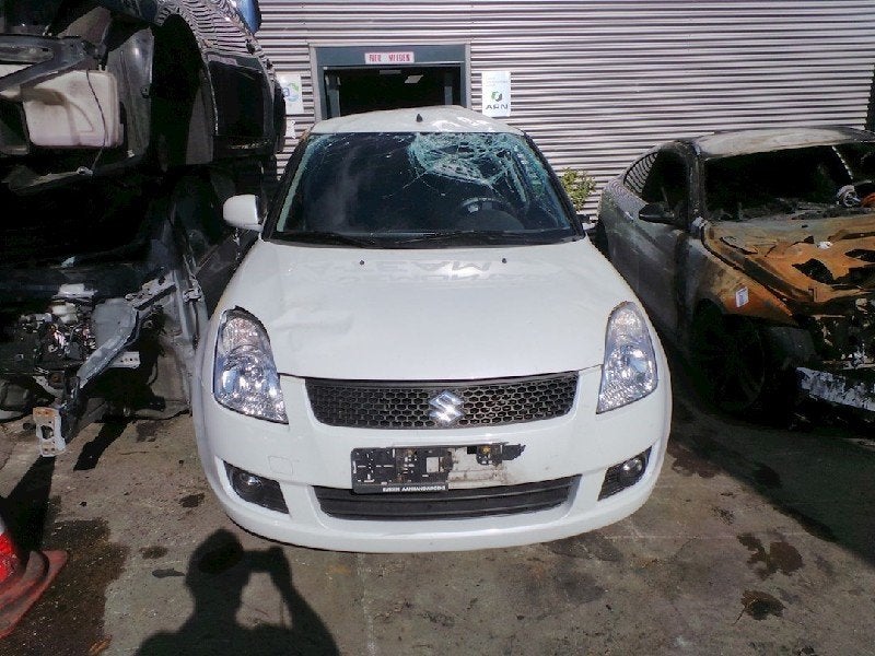 ETRIER DE FREIN AVANT DROIT Swift (ZA / ZC / ZD1 / 2/3/9), Suzuki-Allee 7
64625  Bensheim, DE, Suzuki Deutschland GmbH, Kontakt@suzuki.de