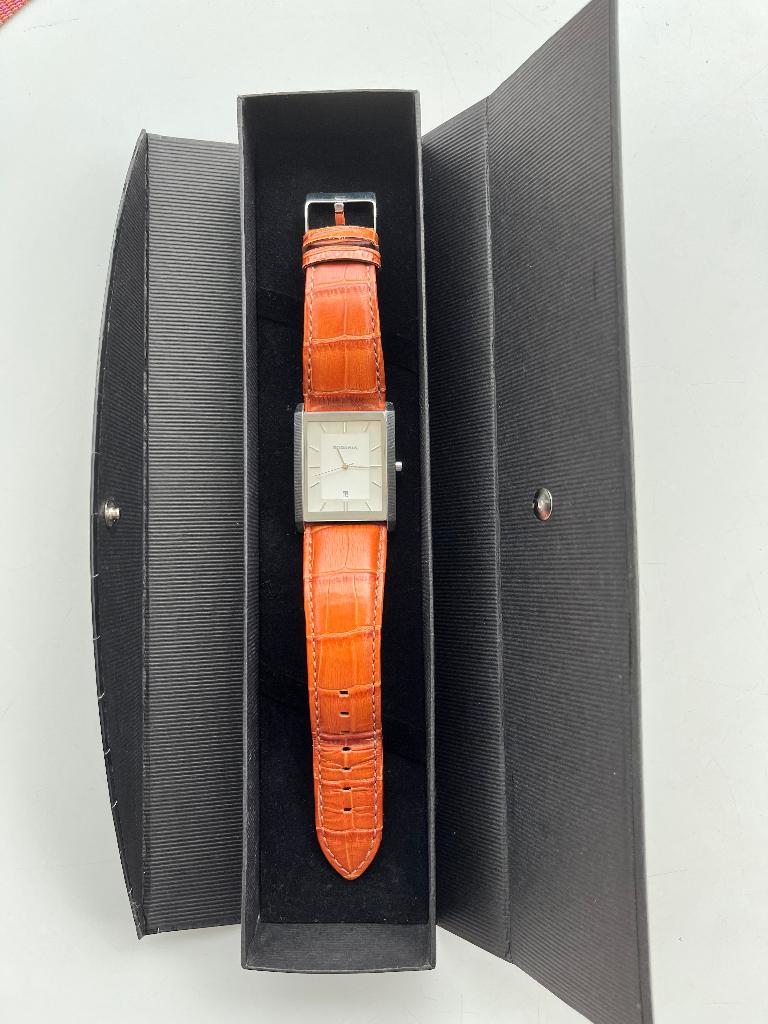 Rodania uurwerk R64, Overige merken, Leer, Polshorloge, Ophalen of Verzenden