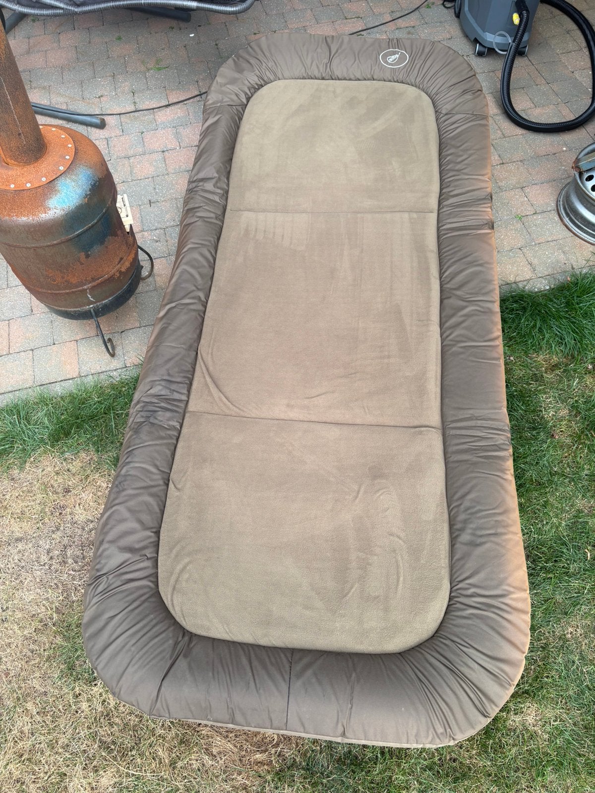 Karper vis bed, Ophalen, Gebruikt