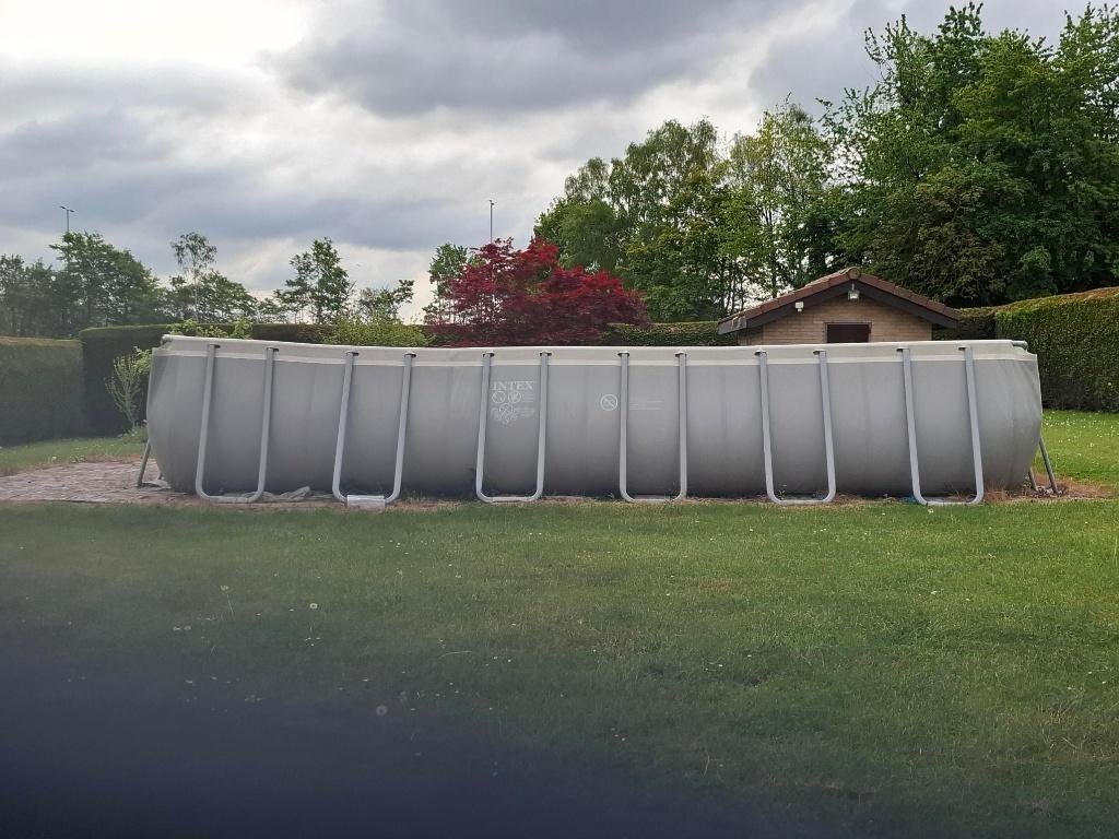 A DONNER PISCINE INTEX, 300 cm ou plus, Enlèvement, Utilisé, Rectangulaire