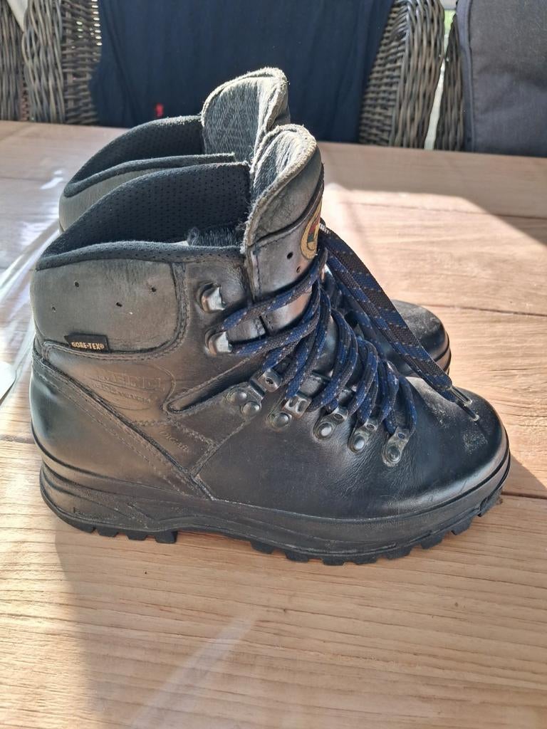 Chaussures de randonnée Meindl taille 37 1/3., Sports & Fitness, Alpinisme & Randonnée, Enlèvement ou Envoi