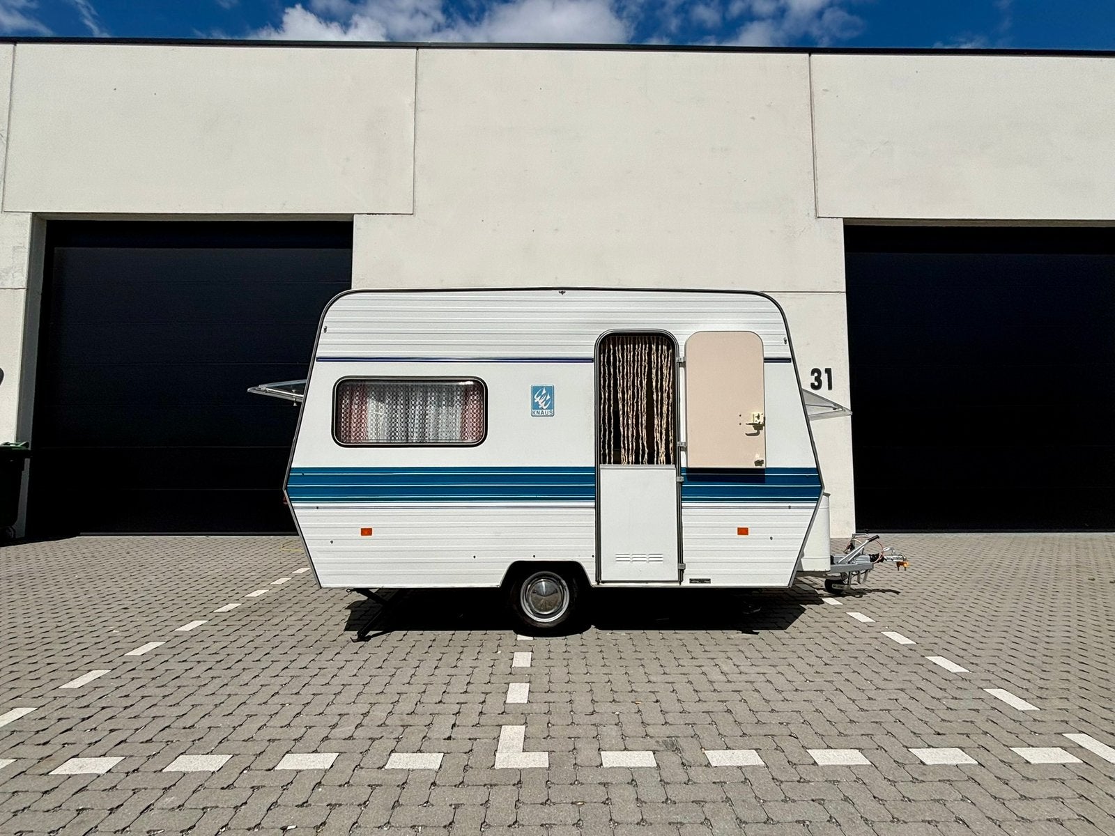 GEPIMPTE KNAUS CARAVAN TE KOOP, Caravans en Kamperen, Caravans, Particulier, Luifel, 500 - 750 kg, Knaus