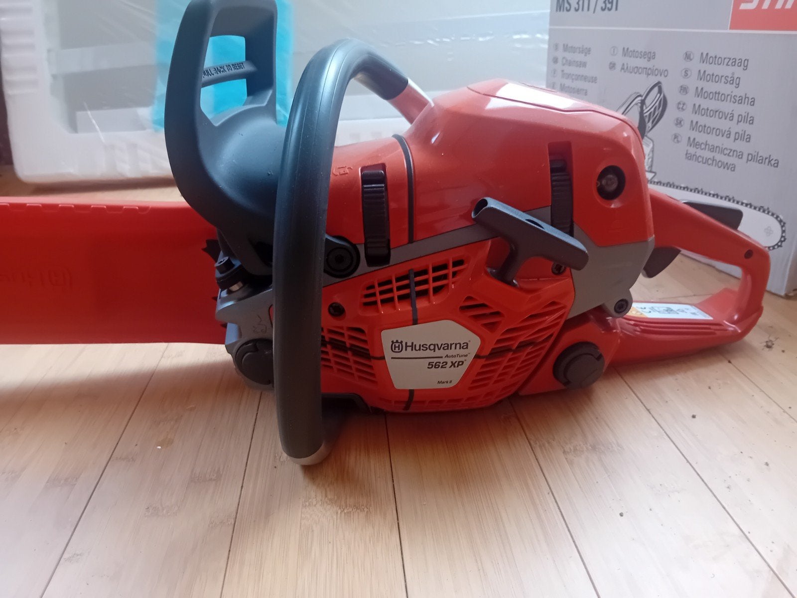 husqvarna 562 xp neuve, Bricolage & Construction, Outillage | Scies mécaniques, Enlèvement, Neuf, Tronçonneuse, Husqvarna