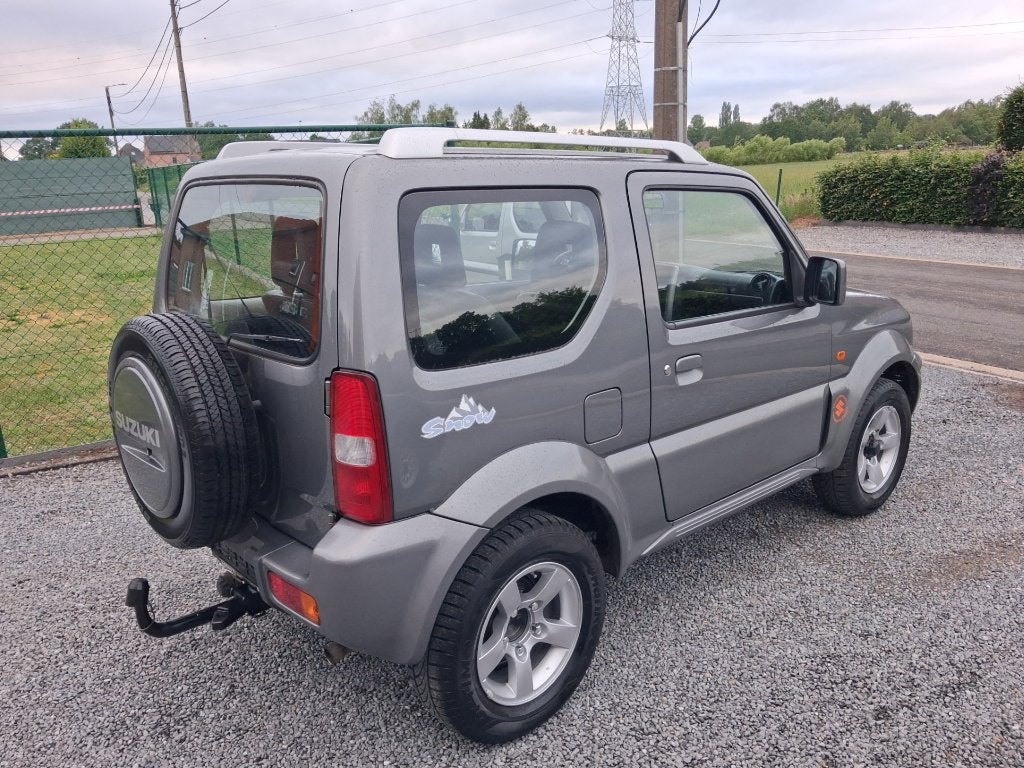 suzuki jimny #4x4# 1300cc  benzine !!full option!! gekeurd, Auto's, 4 zetels, Zwart, Leder, Bedrijf