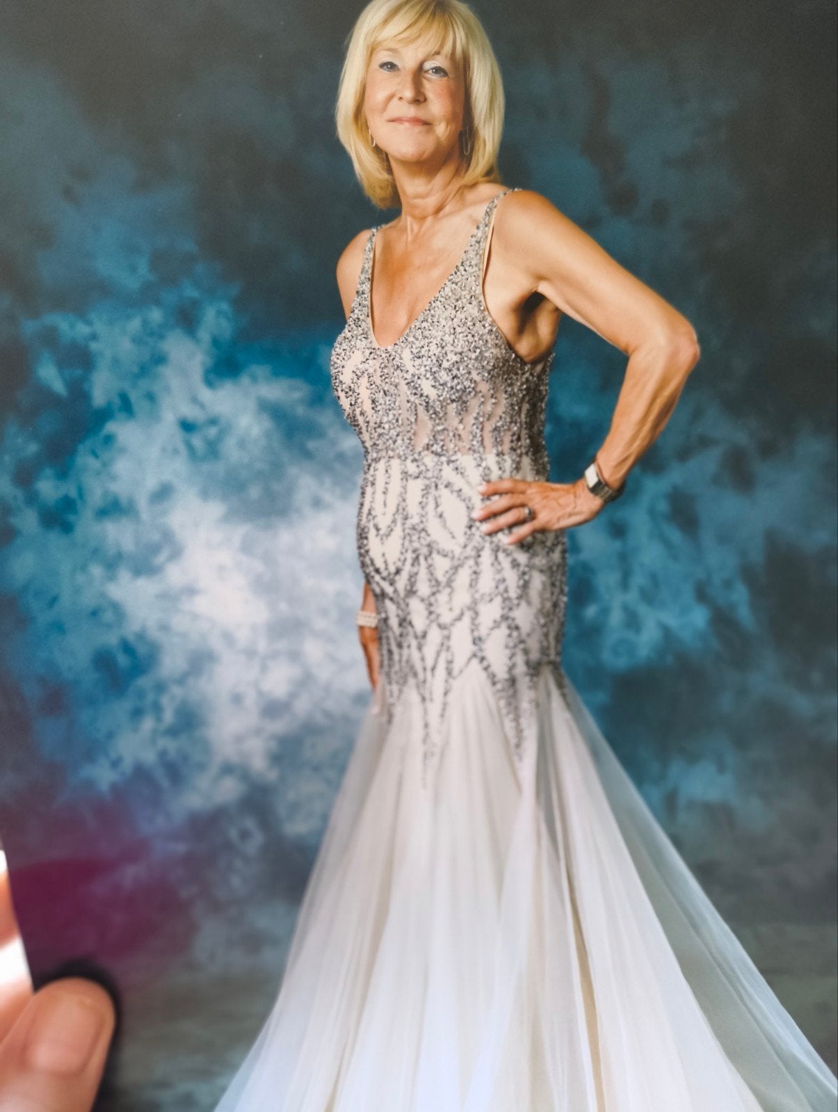 Belle robe pour un mariage ou cramignion, Enlèvement