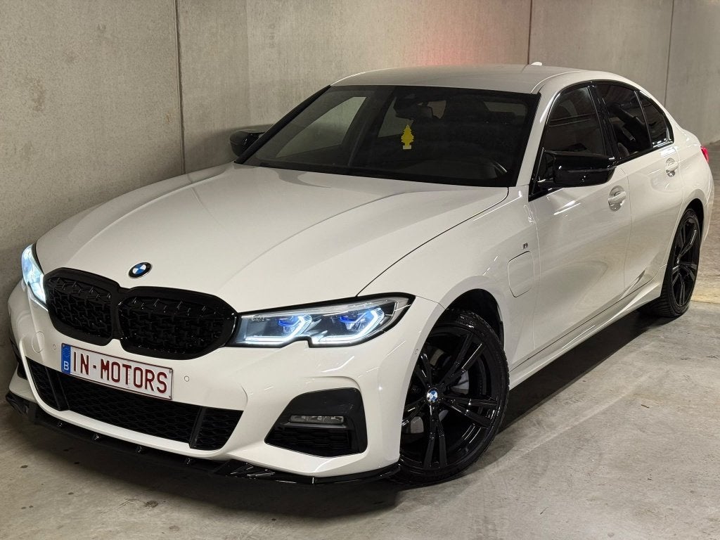 BMW 320 e | M-PACK | LASER | SFEER |STOELVW. |VIRTUAL COCK !, Automaat, Achterwielaandrijving, 4 cilinders, Wit