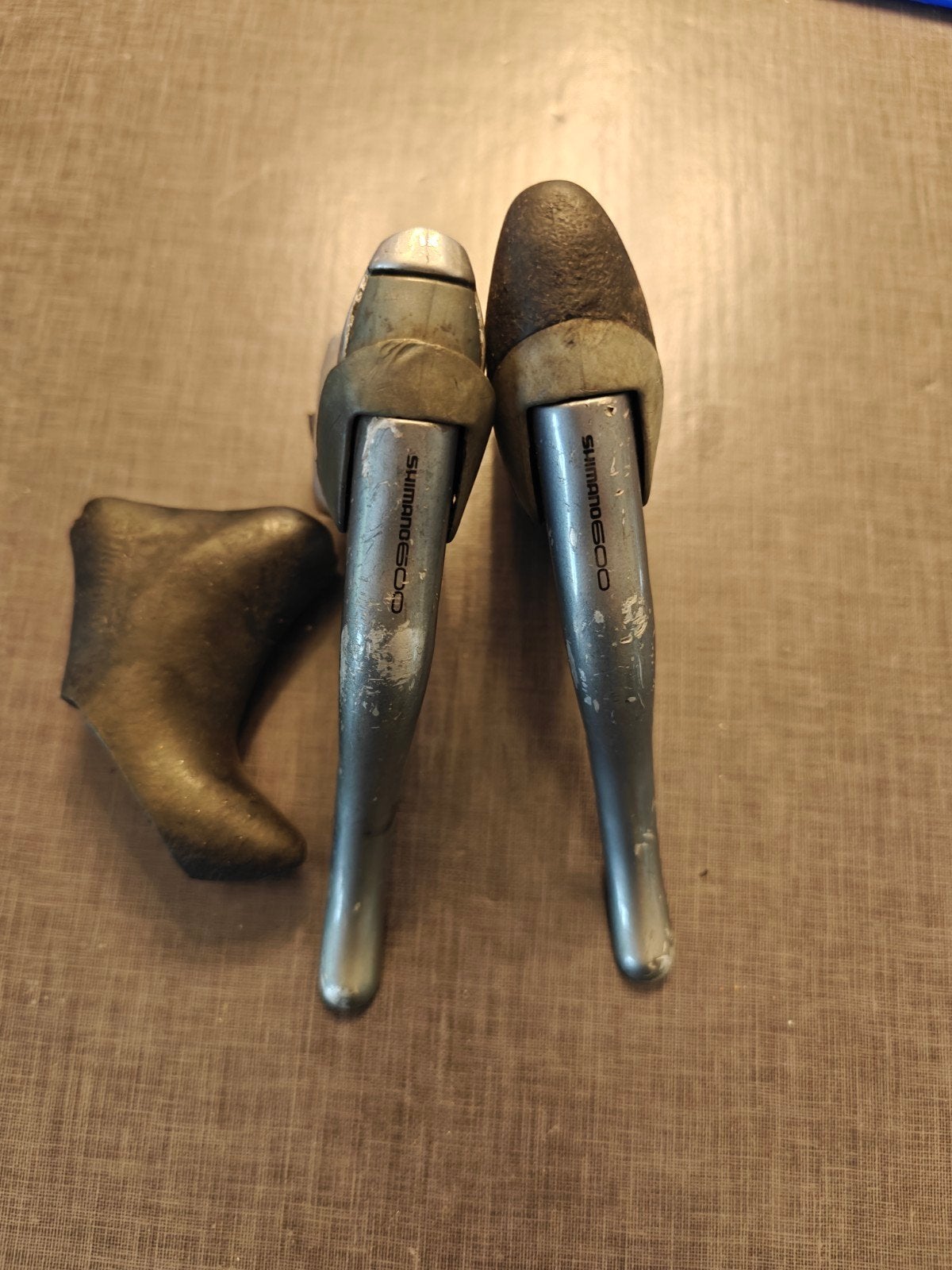 Leviers de frein tricolores Shimano 600, Enlèvement ou Envoi