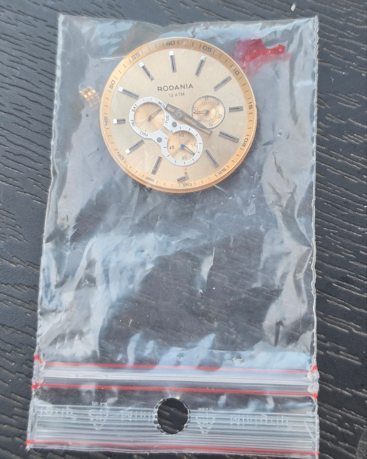 Rodania horloge voor onderdelen, Enlèvement