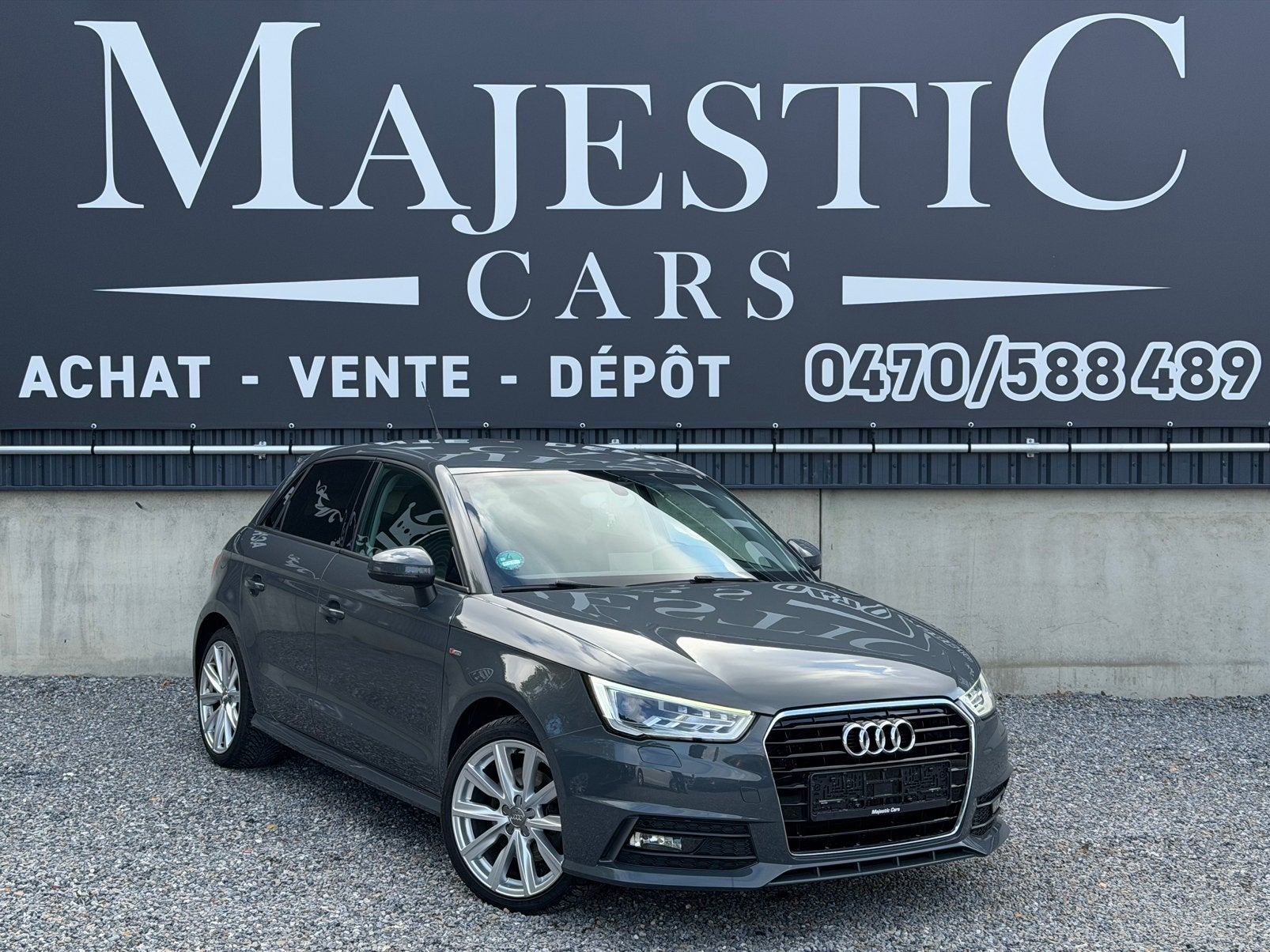 Audi A1 S line automatique 1.6tdi. 2016. 138.000km 5 portes, Autos, Cuir, Argent ou Gris, Achat, A1