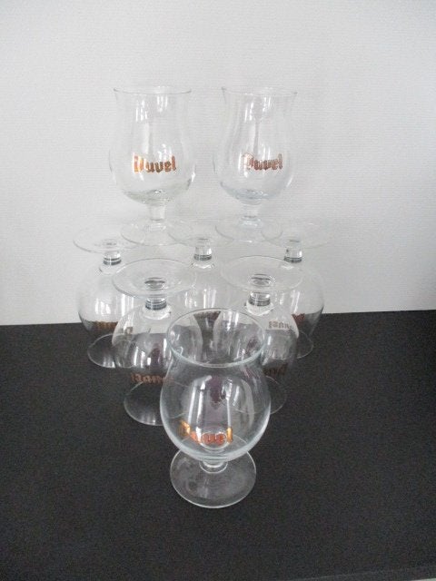 8 duvel bier glazen tulpvormig gouden letters zwart omrand, Verzamelen, Ophalen of Verzenden, Gebruikt, Glas of Glazen, Duvel
