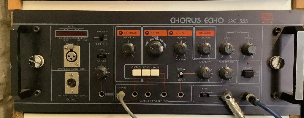 Roland Chorus Echo SRE-555, Muziek en Instrumenten, Effecten, Ophalen, Gebruikt, Delay of Echo