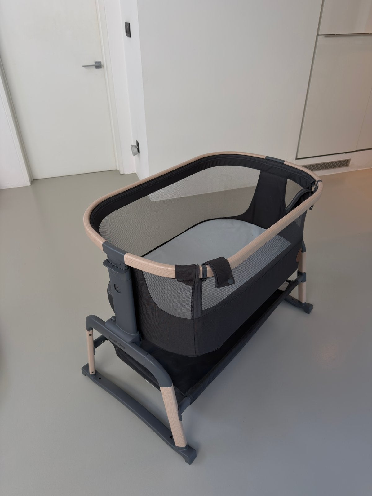 Maxi-cosi lora air co-sleeper, Ophalen, Zo goed als nieuw