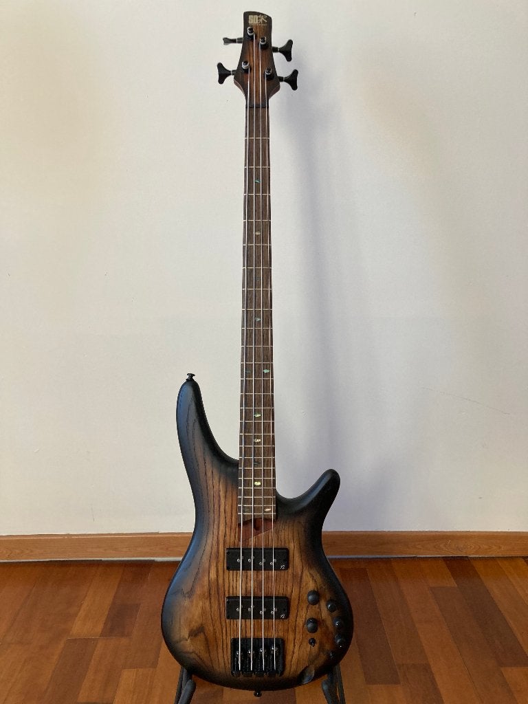 Ibanez SR600, Muziek en Instrumenten, Snaarinstrumenten | Gitaren | Bas, Ophalen, Nieuw, Elektrisch