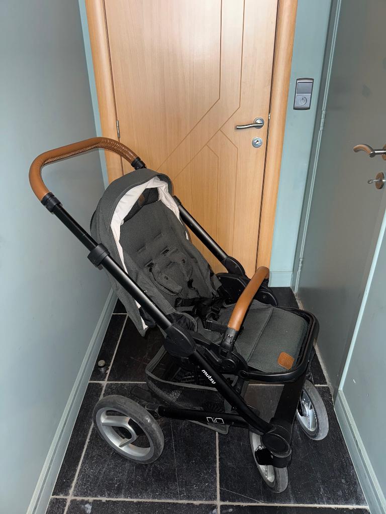 Mutsy Nio buggy, Ophalen, Gebruikt, Overige merken, Verstelbare rugleuning