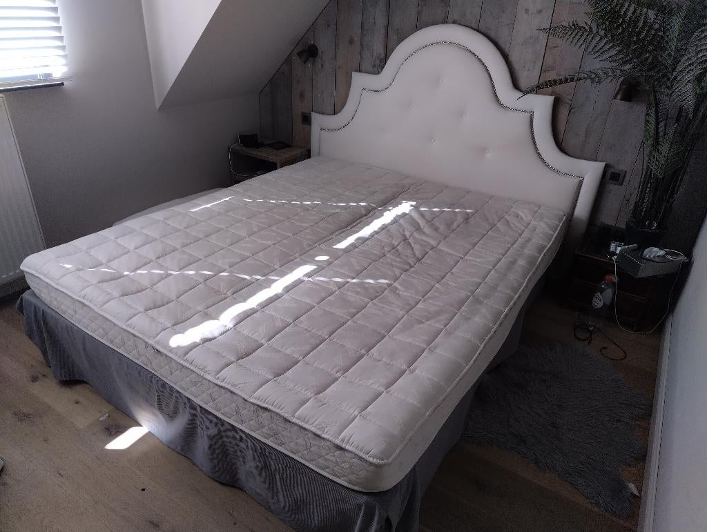 Waterbed te koop; 300€, Huis en Inrichting, Slaapkamer | Waterbedden, Ophalen, Tweepersoons, 180 cm, Gestabiliseerd