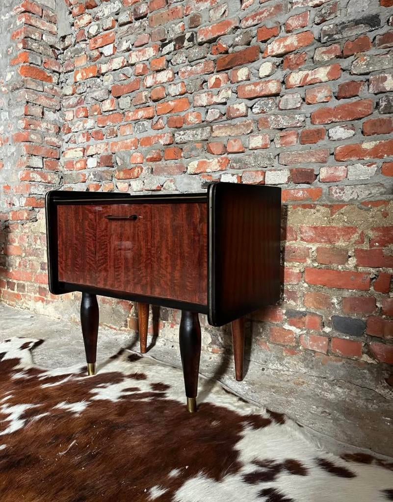 Vintage design nachtkastjes, Huis en Inrichting, Slaapkamer | Bedden, Ophalen, Zo goed als nieuw