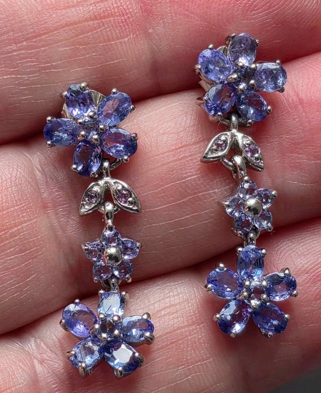 Magnifiques boucles d'oreilles en argent massif avec tanzani, Bijoux, Sacs & Beauté, Neuf, Enlèvement, Avec pierre précieuse, Argent