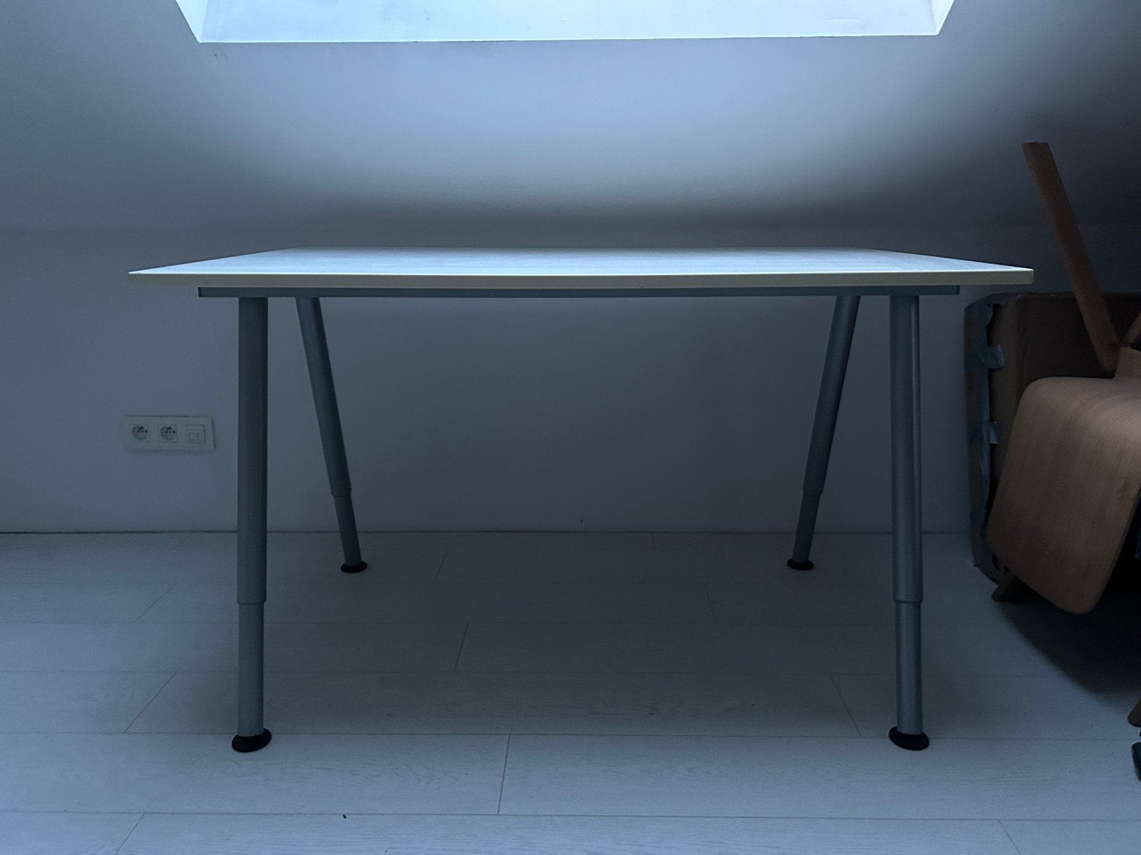 IKEA Galant bureau, Huis en Inrichting, Bureaus, Ophalen, Kinderbureau, Zo goed als nieuw, IKEA