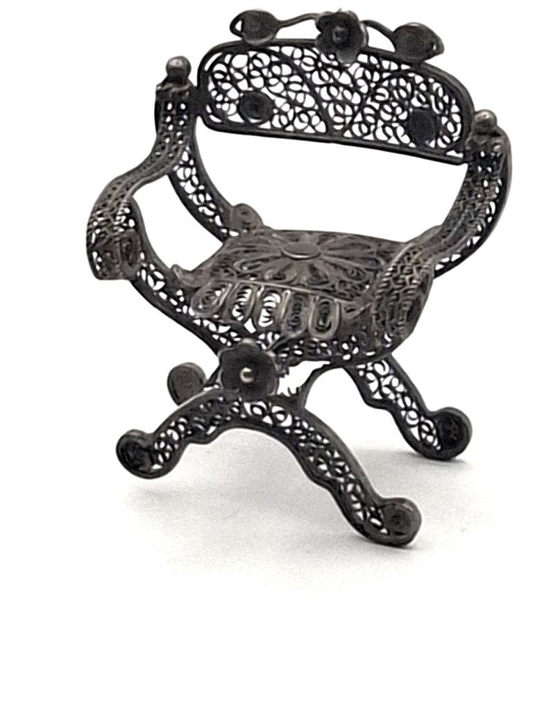 Chaise Dagobert miniature en filigrane en argent, Antiquités & Art, Enlèvement ou Envoi, Argent