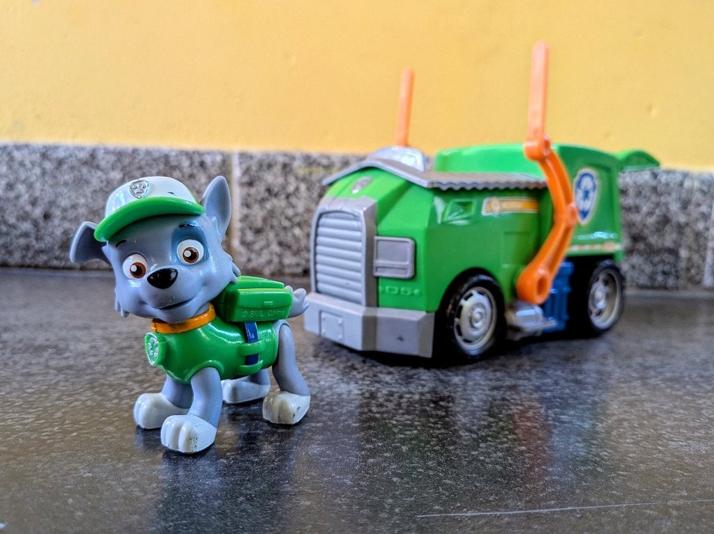 Paw patrol Rocky met vuilniswagen, Enlèvement ou Envoi, Utilisé