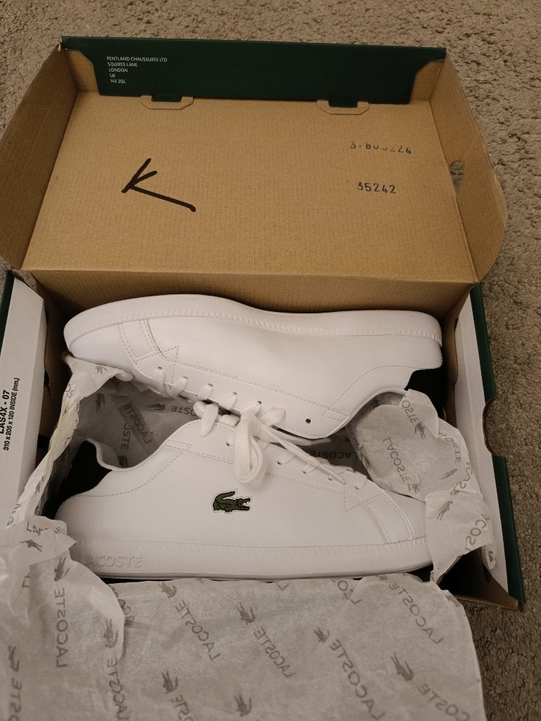 Nieuwe sneakers - Lacoste, size 43, Ophalen, Wit, Lacoste classic fit, Nieuw