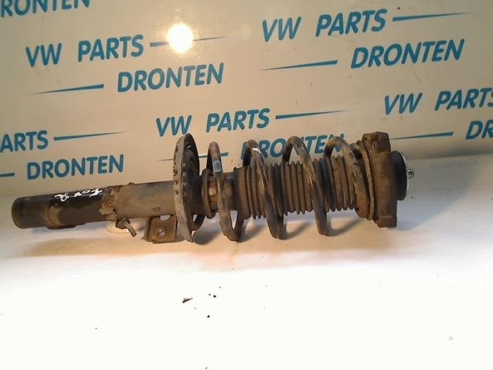 Barre amortisseur avant droit d'un Volkswagen Fox, Volkswagen, -, 3 mois de garantie, Utilisé