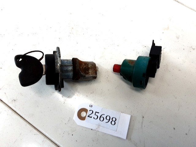 Zip 4T 2006 - 2018 Piaggio Slot Contactslot D1-57910, Motos